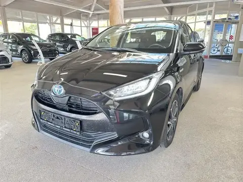 Used TOYOTA YARIS Hybrid 2021 Ad 