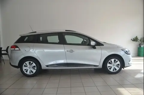 Used RENAULT CLIO Petrol 2019 Ad 