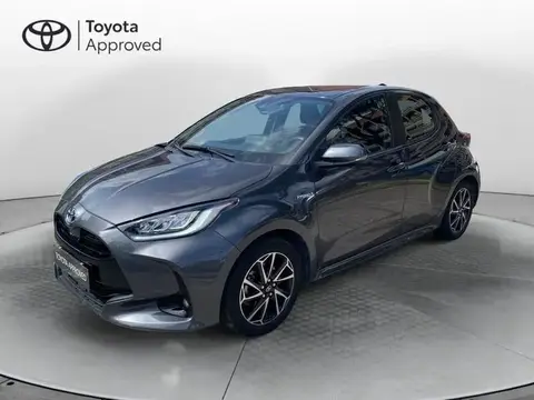 Used TOYOTA YARIS Hybrid 2020 Ad 