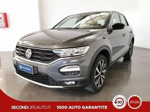 Used VOLKSWAGEN T-ROC Diesel 2019 Ad 