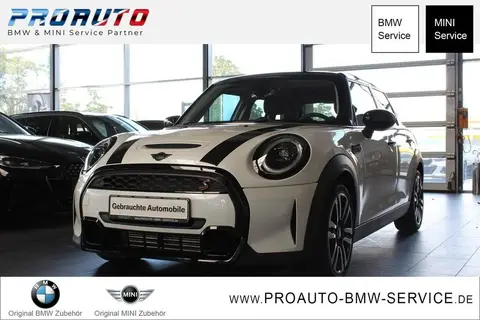 Used MINI COOPER Petrol 2024 Ad 