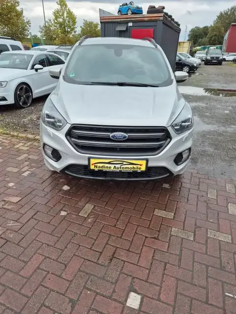 Annonce FORD KUGA Essence 2019 d'occasion 