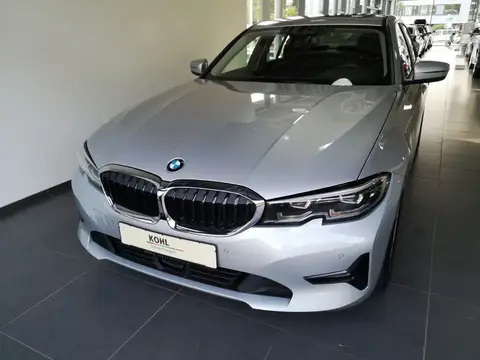 Used BMW SERIE 3 Hybrid 2019 Ad 