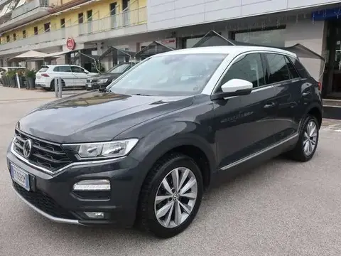 Used VOLKSWAGEN T-ROC Diesel 2019 Ad 