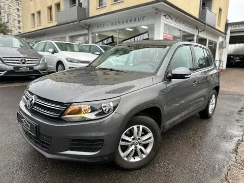 Used VOLKSWAGEN TIGUAN Petrol 2015 Ad 