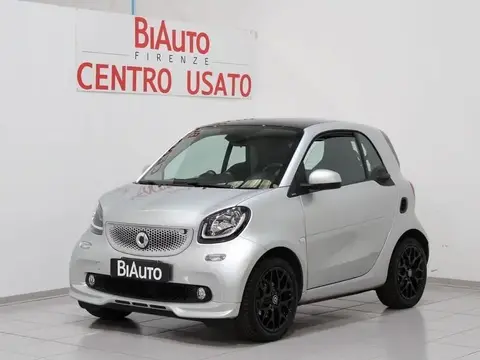 Annonce SMART FORTWO Essence 2019 d'occasion 