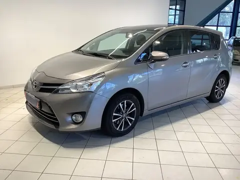 Used TOYOTA VERSO Petrol 2015 Ad 