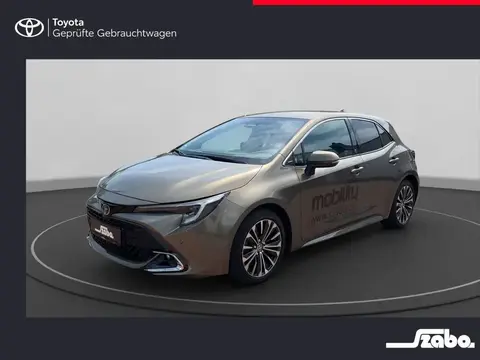 Used TOYOTA COROLLA Hybrid 2023 Ad 