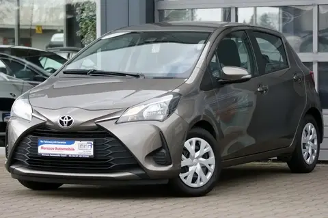 Used TOYOTA YARIS Petrol 2017 Ad 