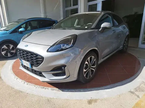 Used FORD PUMA Hybrid 2020 Ad 