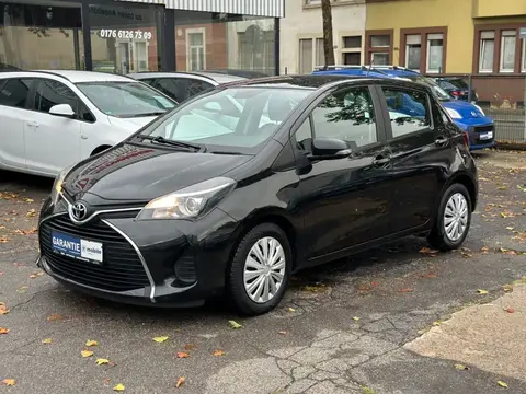 Used TOYOTA YARIS Petrol 2015 Ad 