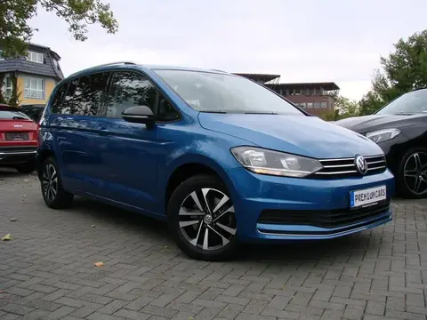 Used VOLKSWAGEN TOURAN Petrol 2019 Ad 