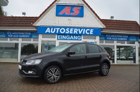 Used VOLKSWAGEN POLO Petrol 2016 Ad 