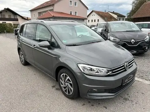 Used VOLKSWAGEN TOURAN Diesel 2017 Ad 