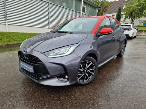 Used TOYOTA YARIS Hybrid 2021 Ad 