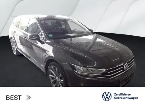 Used VOLKSWAGEN PASSAT Petrol 2019 Ad 