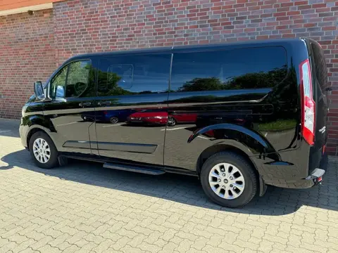 Used FORD TOURNEO Diesel 2018 Ad 