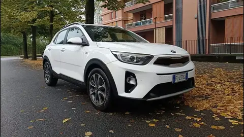 Annonce KIA STONIC Essence 2018 d'occasion 