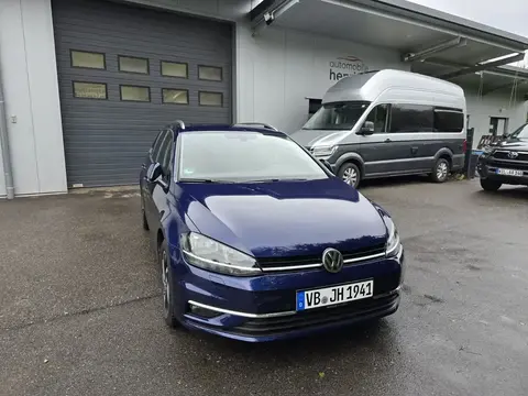 Used VOLKSWAGEN GOLF Petrol 2018 Ad 