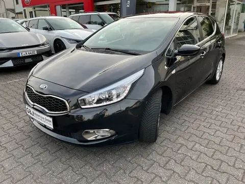 Used KIA CEED Petrol 2015 Ad 