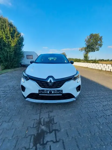 Used RENAULT CAPTUR Petrol 2022 Ad 