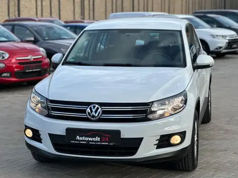 Used VOLKSWAGEN TIGUAN Petrol 2015 Ad 