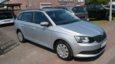 Used SKODA FABIA Petrol 2018 Ad 