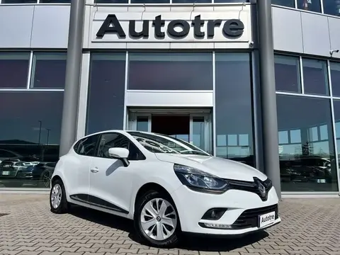 Used RENAULT CLIO LPG 2019 Ad 