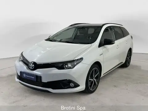 Used TOYOTA AURIS Hybrid 2018 Ad 