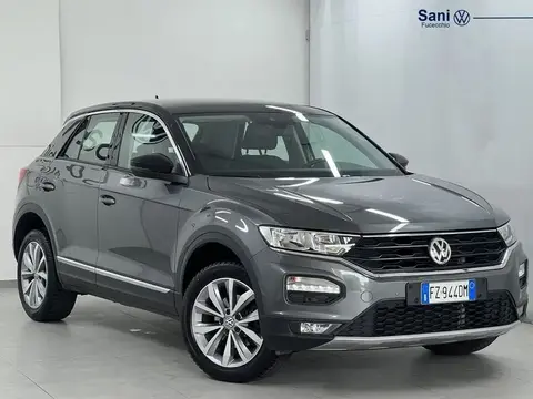 Used VOLKSWAGEN T-ROC Petrol 2020 Ad 