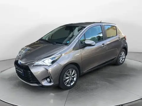 Used TOYOTA YARIS Hybrid 2017 Ad 