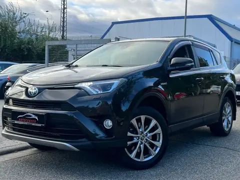 Used TOYOTA RAV4 Hybrid 2017 Ad Germany