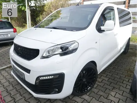 Used PEUGEOT TRAVELLER Diesel 2018 Ad 