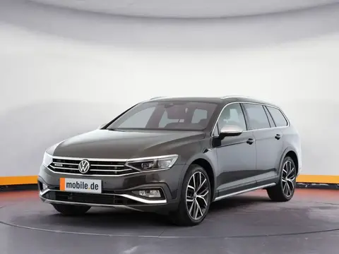 Used VOLKSWAGEN PASSAT Petrol 2022 Ad 