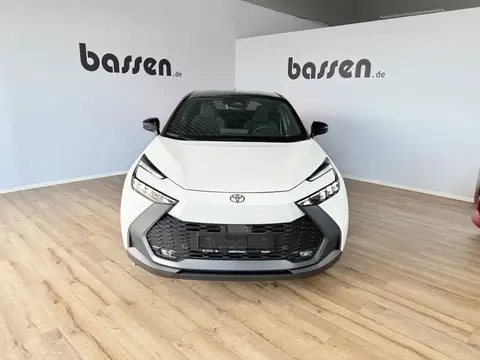 Used TOYOTA C-HR Hybrid 2024 Ad 