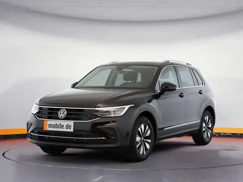 Used VOLKSWAGEN TIGUAN Petrol 2023 Ad 