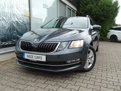 Used SKODA OCTAVIA Petrol 2017 Ad 