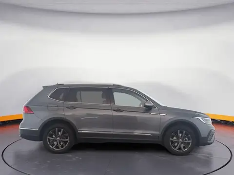 Used VOLKSWAGEN TIGUAN Petrol 2023 Ad 