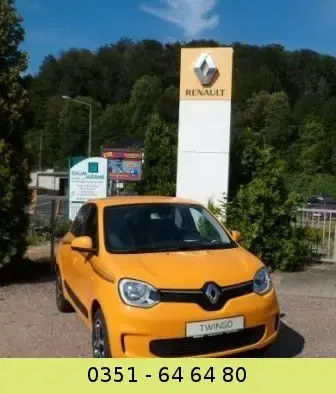 Used RENAULT TWINGO Petrol 2019 Ad 