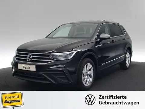 Used VOLKSWAGEN TIGUAN Petrol 2023 Ad 