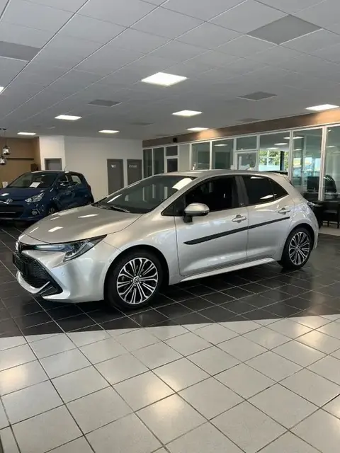 Used TOYOTA COROLLA Petrol 2020 Ad 