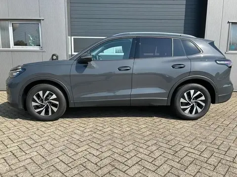 Used VOLKSWAGEN TIGUAN Petrol 2024 Ad 