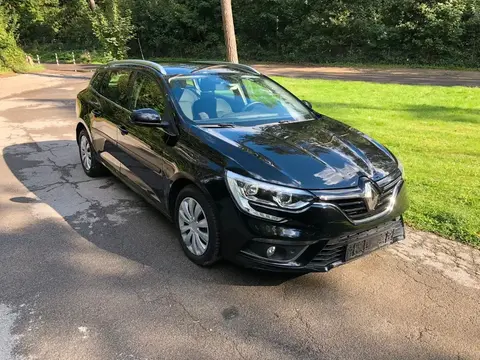 Used RENAULT MEGANE Diesel 2018 Ad 