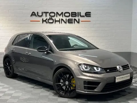 Used VOLKSWAGEN GOLF Petrol 2015 Ad 