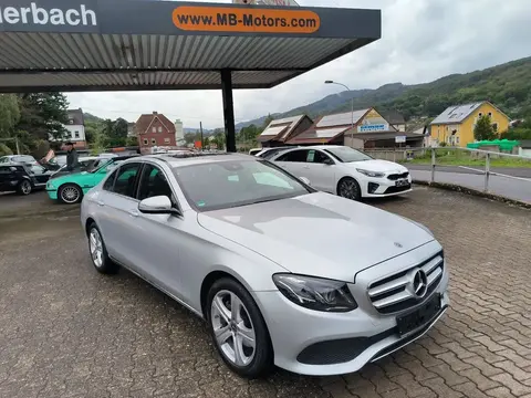 Annonce MERCEDES-BENZ CLASSE E Essence 2018 d'occasion 