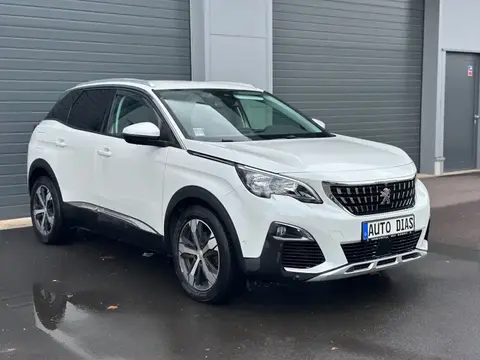 Used PEUGEOT 3008 Petrol 2017 Ad 