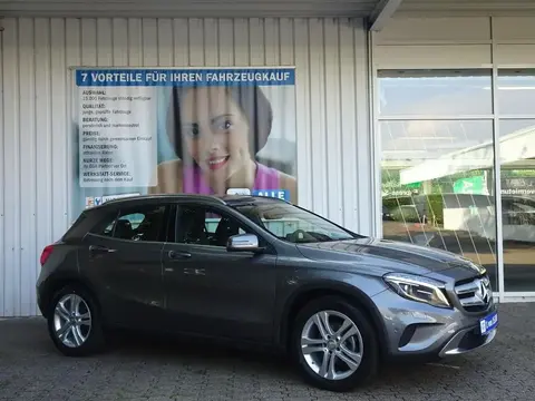 Used MERCEDES-BENZ CLASSE GLA Petrol 2017 Ad Germany