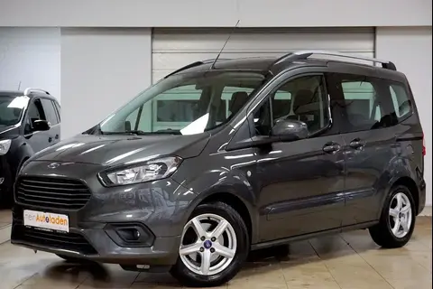 Used FORD TOURNEO Petrol 2019 Ad 