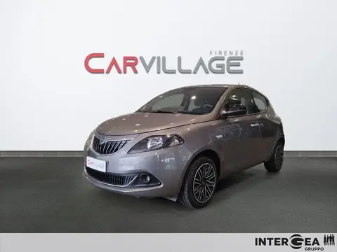 Used LANCIA YPSILON Hybrid 2023 Ad 