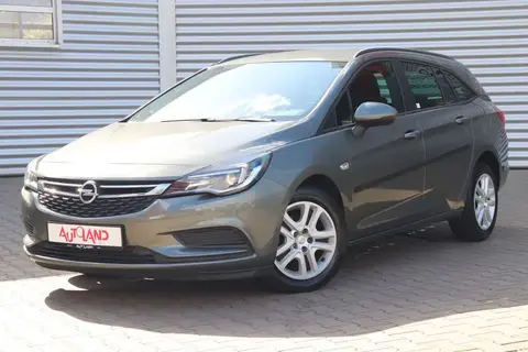 Used OPEL ASTRA Diesel 2018 Ad 